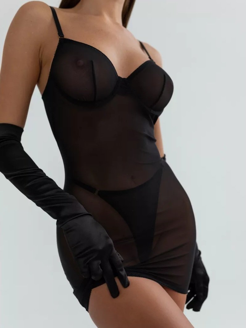 Nadine Silence Set